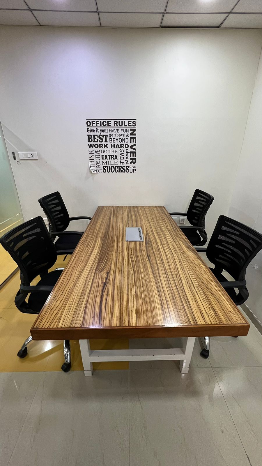 Meeting Rooms in Hinjewadi BI470